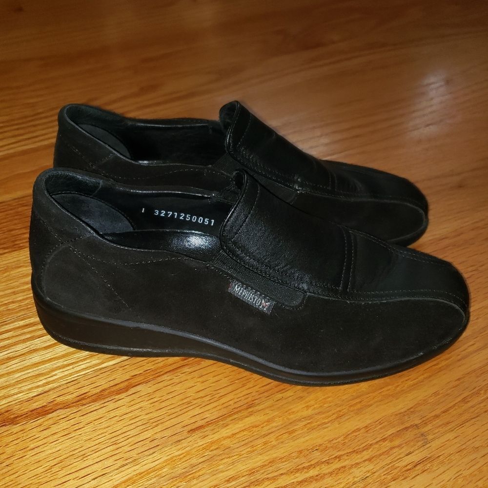 Mephisto black leather cool air loafers